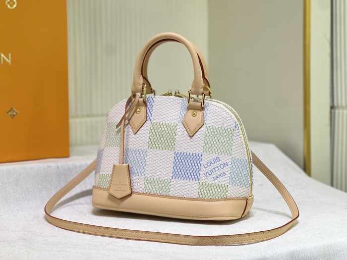 Split leather bag ,AAAA , size 23.5x17.5x11.5cm,no box,  B88-1841