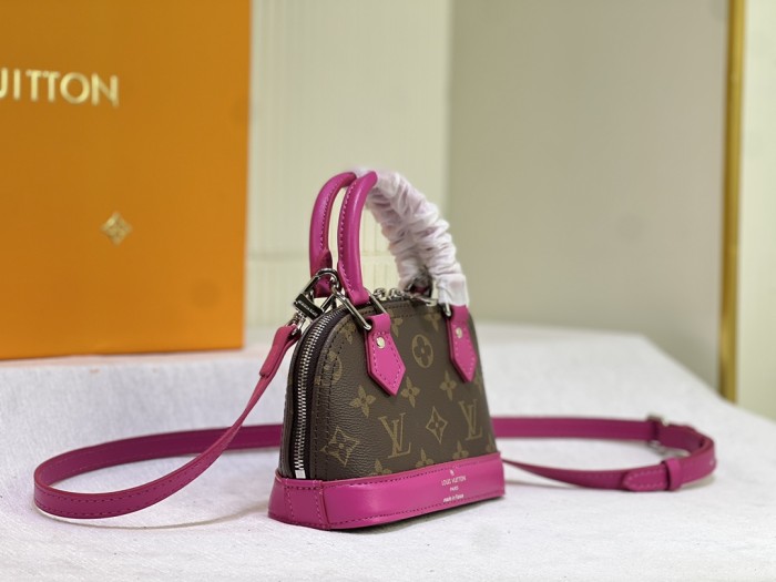 Split leather bag ,AAAA , size 18x12x8cm,no box,  B88-1825