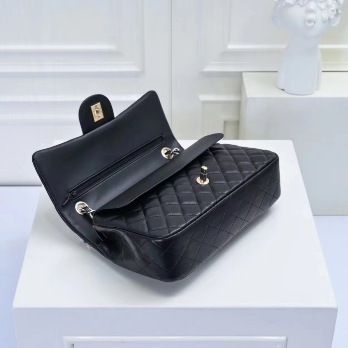 Leather bag ,5A ,size 25cm,no box,  B110-262
