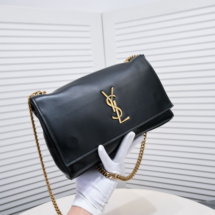 Leather bag ,5A ,size 28.5x20x6cm,no box,  B110-264