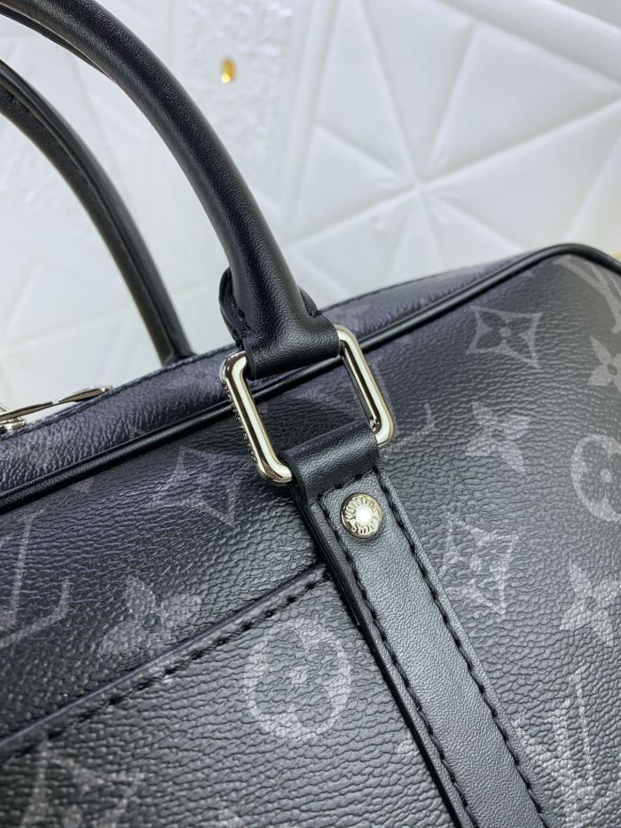 Leather bag ,5A ,size 36.5x27.5x6cm,no box,  B110-279