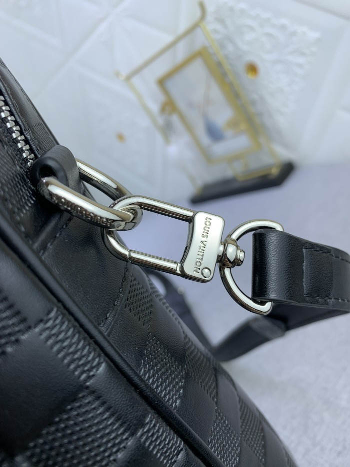 Leather bag ,5A ,size 36.5x27.5x6cm,no box,  B110-281