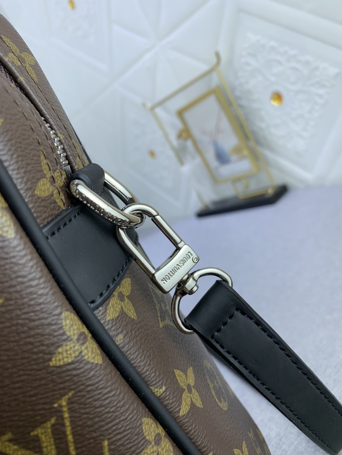 Leather bag ,5A ,size 36.5x27.5x6cm,no box,  B110-278