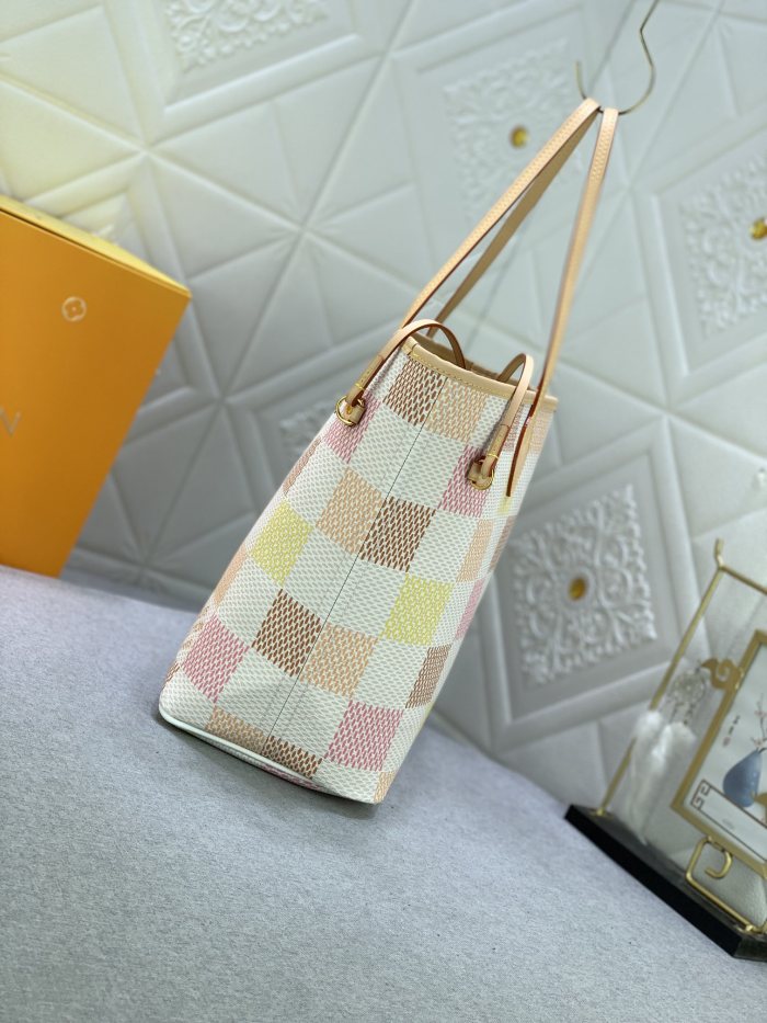 Leather bag ,5A ,size 31x28x14cm,no box,  B110-272