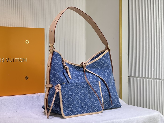 Leather bag ,5A ,size 39x30x15cm,no box,  B110-275