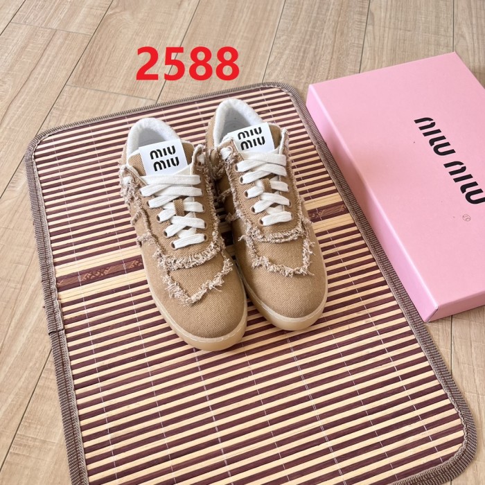 Women flat shoes,  size 35-40, SS60-2588-2591
