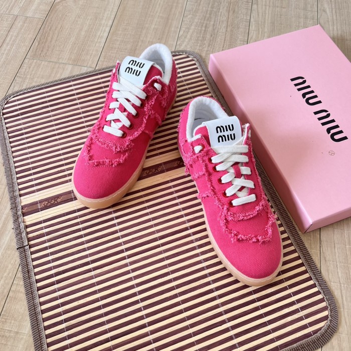 Women flat shoes,  size 35-40, SS60-2588-2591