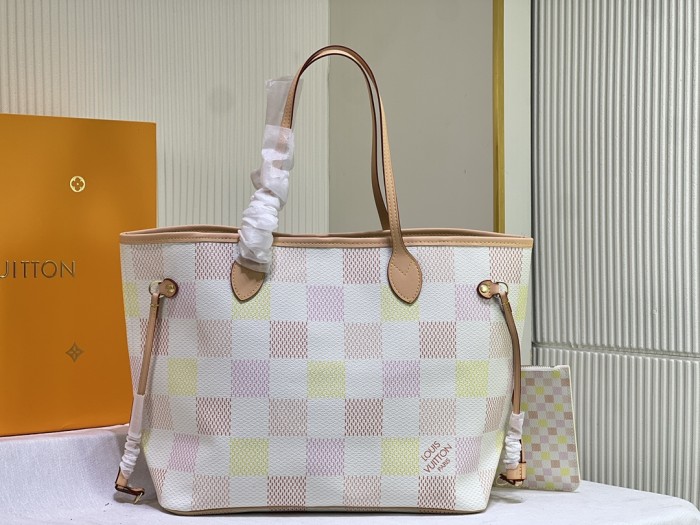 Leather bag ,5A ,size 32x29x17cm,no box,  B110-270