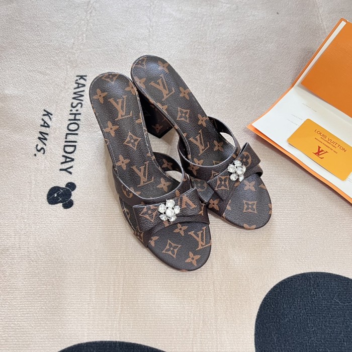 Women heel shoes,heel 7cm,size 35-40, SS60-2647-2649