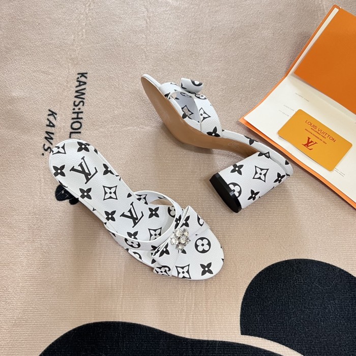 Women heel shoes,heel 7cm,size 35-40, SS60-2647-2649