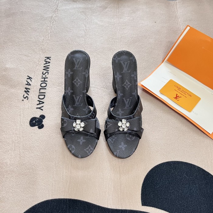 Women heel shoes,heel 7cm,size 35-40, SS60-2647-2649