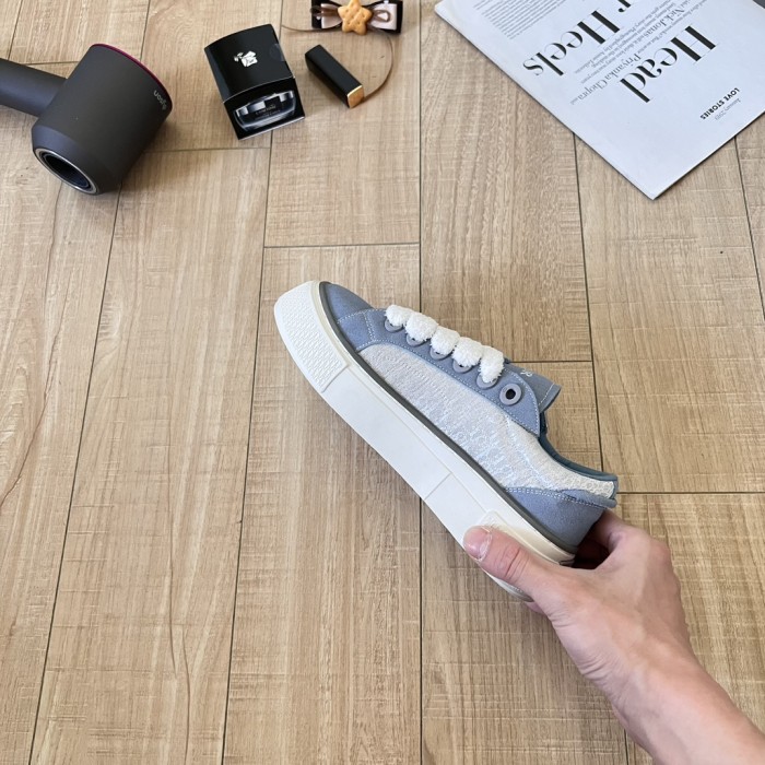 Women runner flat shoes,  size 35-40, SS70-2031-2037