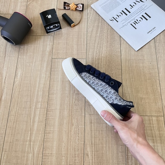 Women runner flat shoes,  size 35-40, SS70-2031-2037