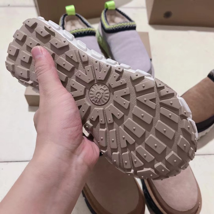 Women flat boots shoes,size 35-44，SS70-2040-2042