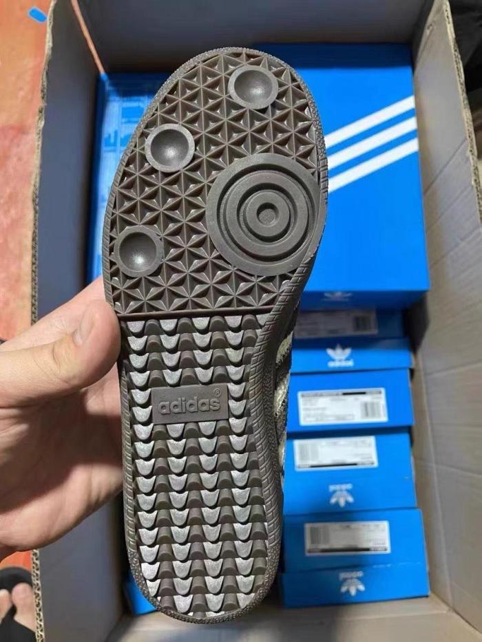 Women men sneaker shoes, with box,size 36-45，SS60-20-22