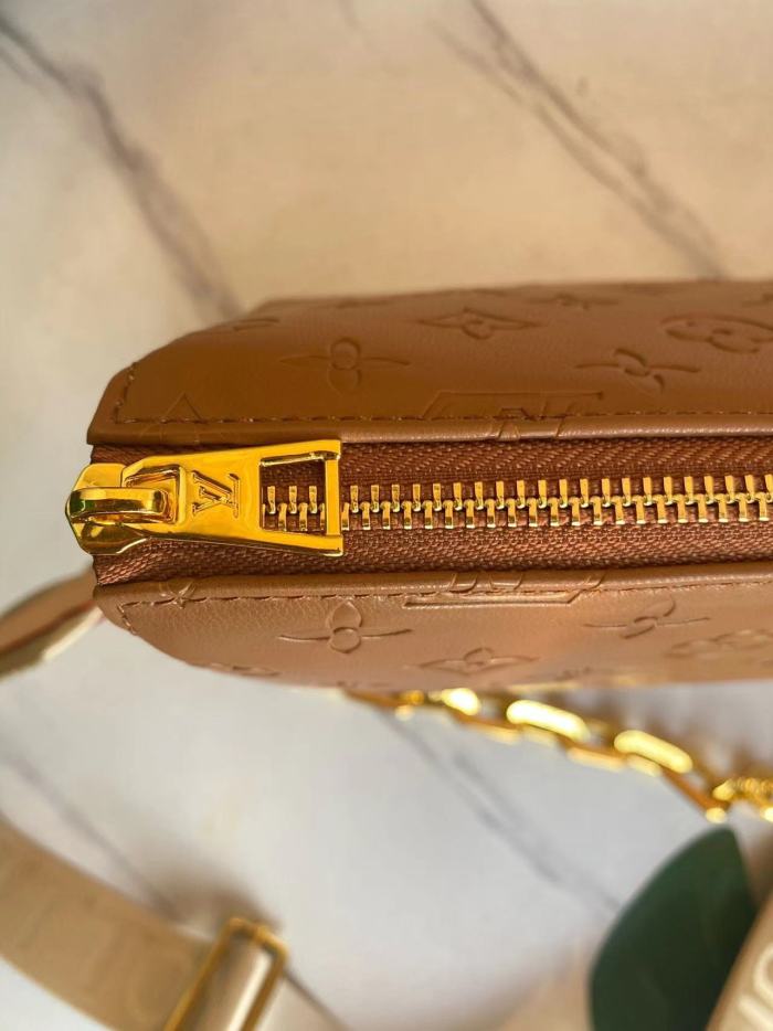 Leather bag ,5A ,size 26cm,no box,  B110-285