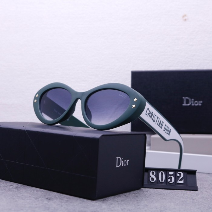 Blue light blocking sunglasses with the box and case ,G25-507-511