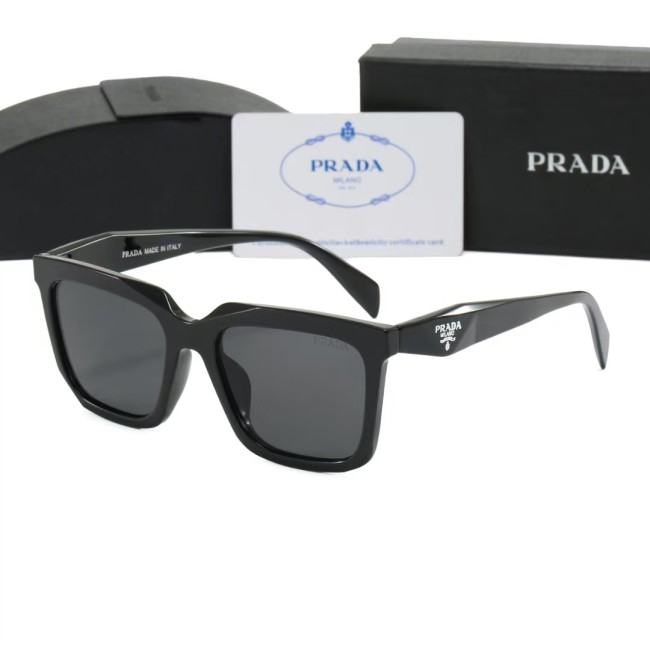 Blue light blocking sunglasses with the box and case ,G25-512-517