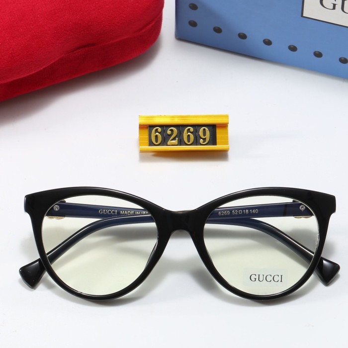Blue light blocking sunglasses with the box and case ,G25-524-530