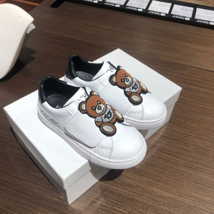 Kids flat sneaker shoes,size 26-35，SS70-2044-2045