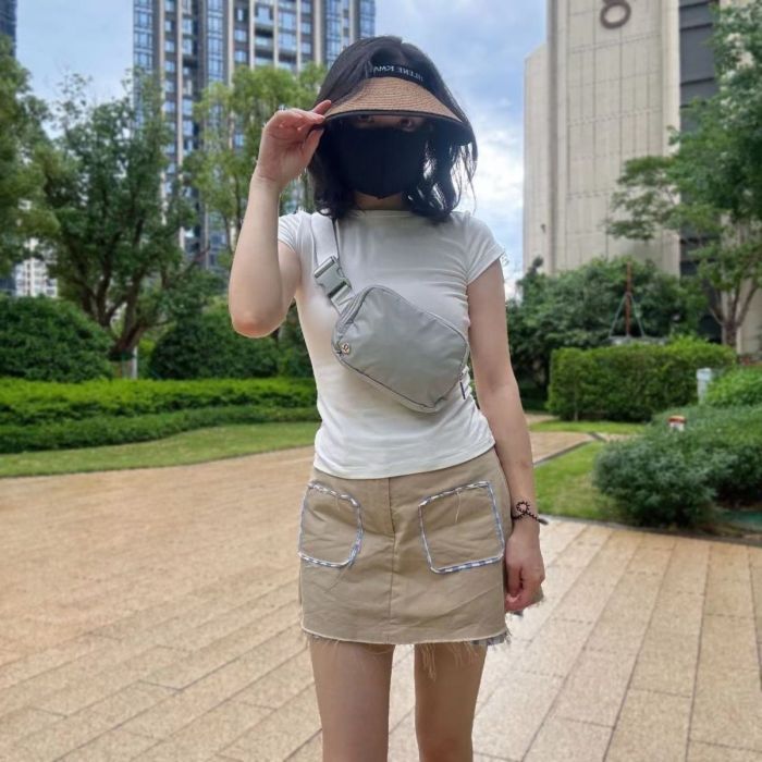 Waterproof nylon running yoga crossbody bag chest bag，size 19*5.5*13cm,B20-296-313