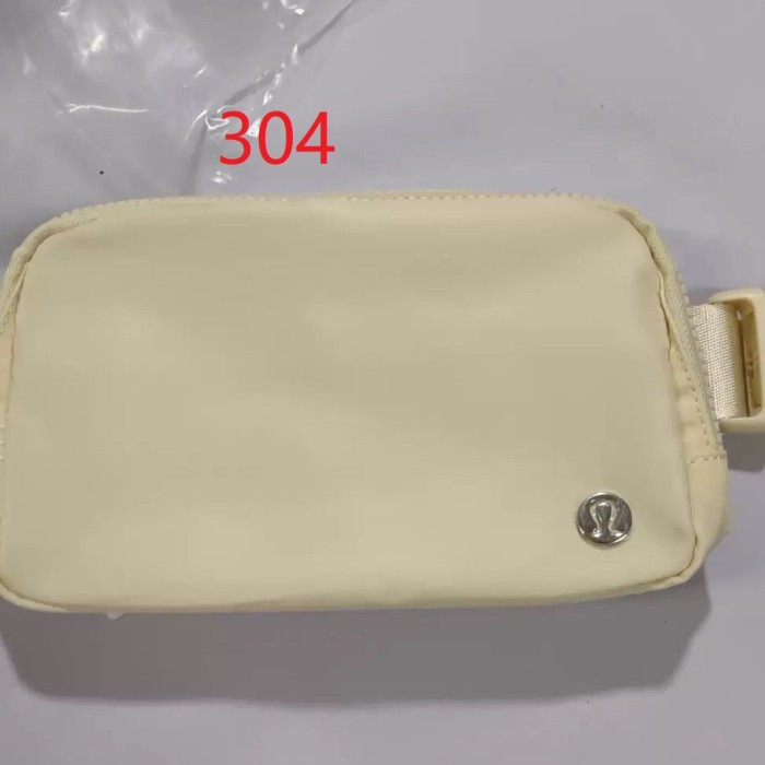 Waterproof nylon running yoga crossbody bag chest bag，size 19*5.5*13cm,B20-296-313