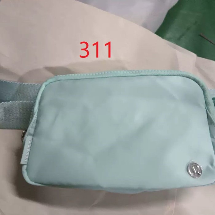 Waterproof nylon running yoga crossbody bag chest bag，size 19*5.5*13cm,B20-296-313
