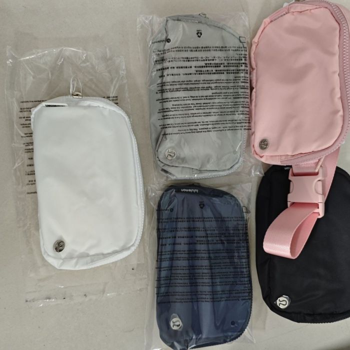 Waterproof nylon running yoga crossbody bag chest bag，size 19*5.5*13cm,B20-296-313