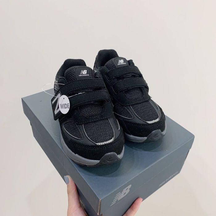 Kid's sneakers runner shoes, with box,size 26-32, SS60-2692-2696