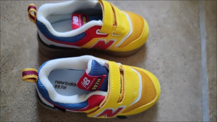 Kid's sneakers runner shoes, with box,size 26-37, SS60-2697-2709