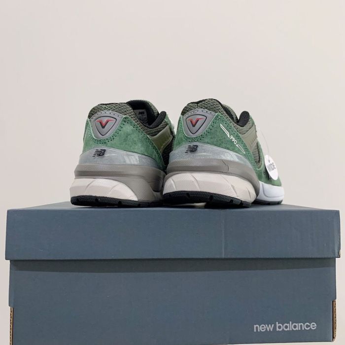 Kid's sneakers runner shoes, with box,size 26-32, SS60-2692-2696