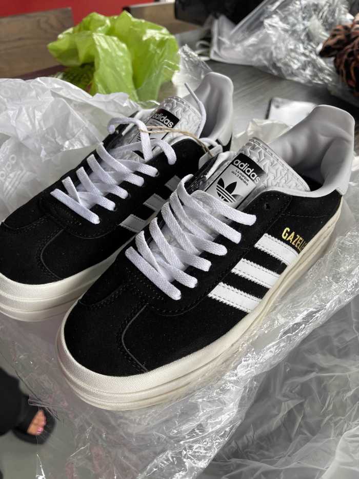 Women sneaker shoes,  size 35.5-40, SS60-2731-2755