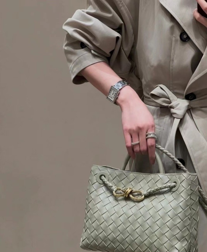 Split leather bag AAAA quality ,with box, with dust bag. size 26cm , B68-4-12