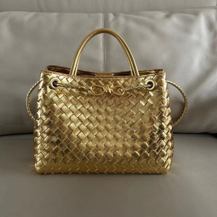Split leather bag AAAA quality ,with box, with dust bag. size 26cm , B68-4-12