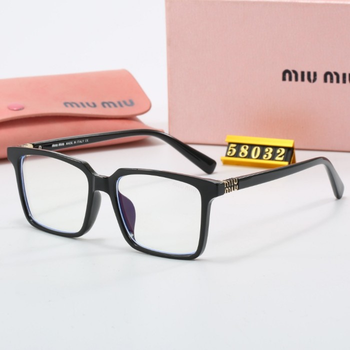 Blue light blocking sunglasses with the box and case ,G25-548-556