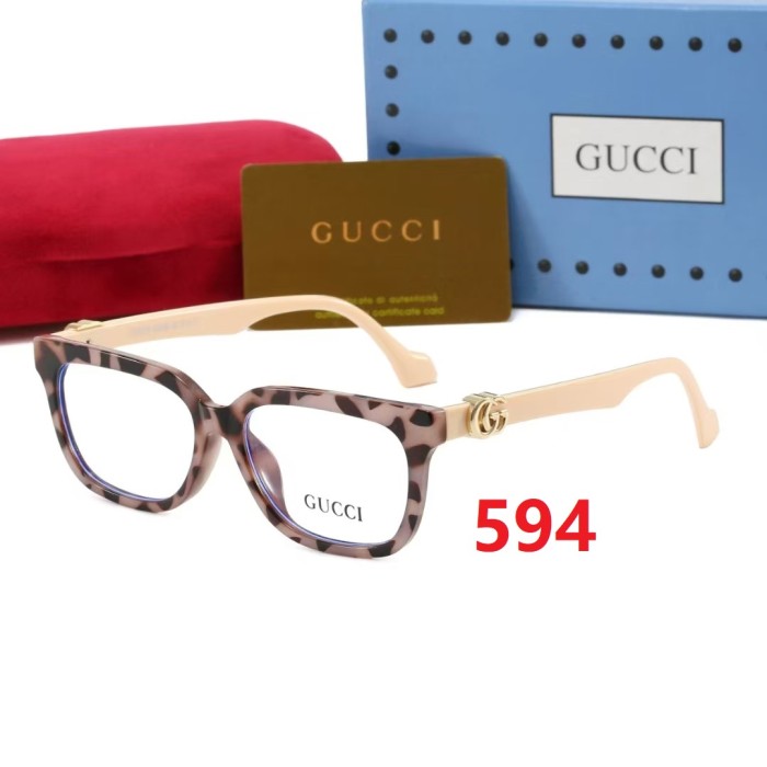 Blue light blocking sunglasses with the box and case ,G25-590-594