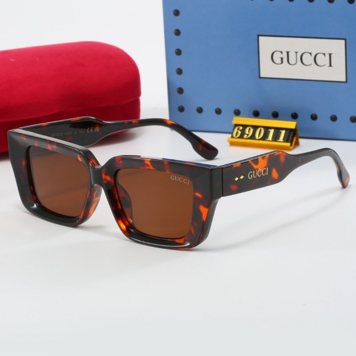 Blue light blocking sunglasses with the box and case ,G25-570-576