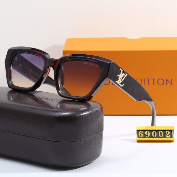 Blue light blocking sunglasses with the box and case ,G25-557-563