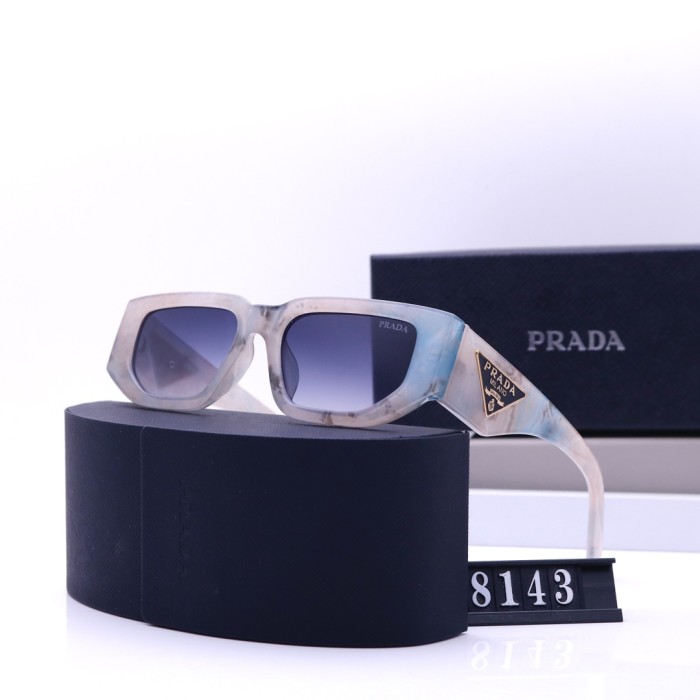 Blue light blocking sunglasses with the box and case ,G25-673-677