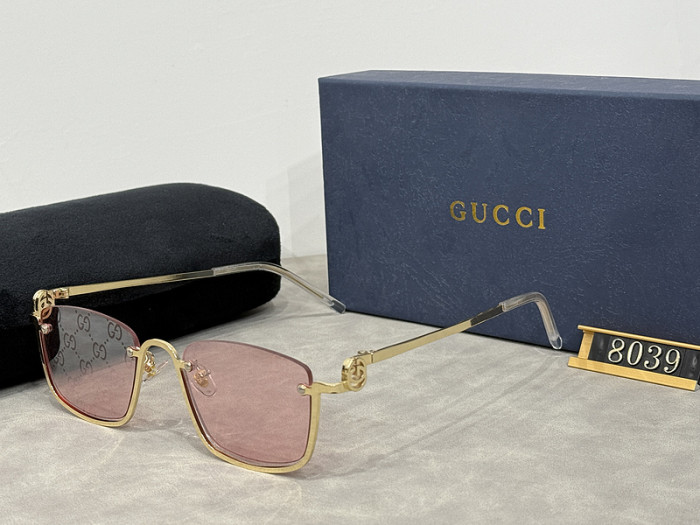 Blue light blocking sunglasses with the box and case ,G25-875-880