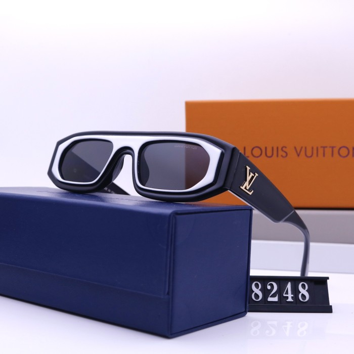 Blue light blocking sunglasses with the box and case ,G25-796-802