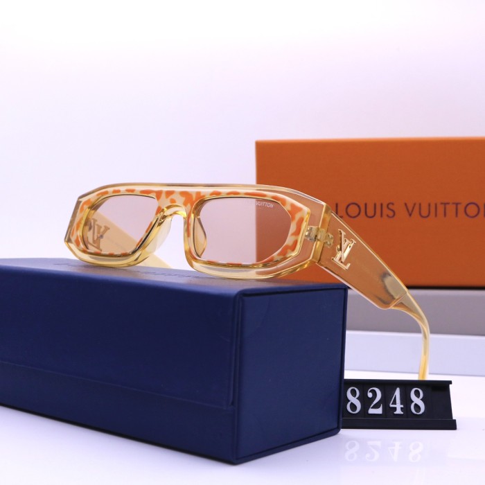 Blue light blocking sunglasses with the box and case ,G25-796-802