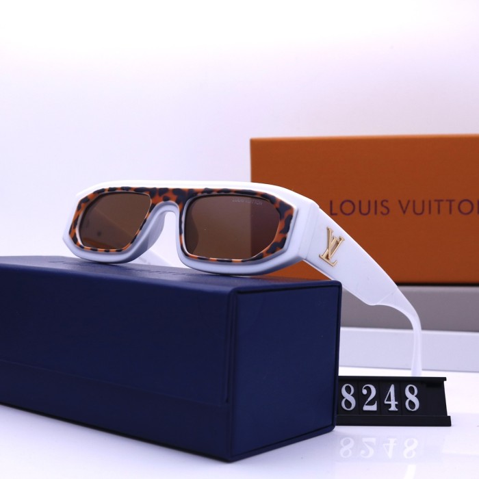 Blue light blocking sunglasses with the box and case ,G25-796-802
