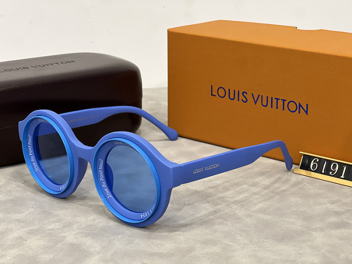 Blue light blocking sunglasses with the box and case ,G25-887-896