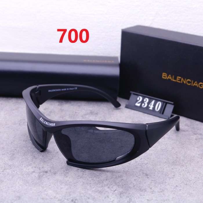 Blue light blocking sunglasses with the box and case ,G25-696-701