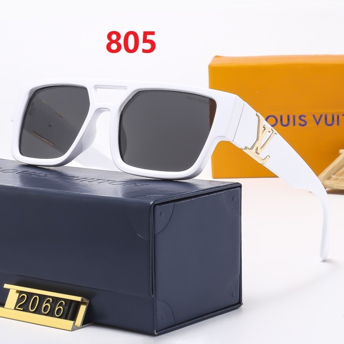 Blue light blocking sunglasses with the box and case ,G25-803-808