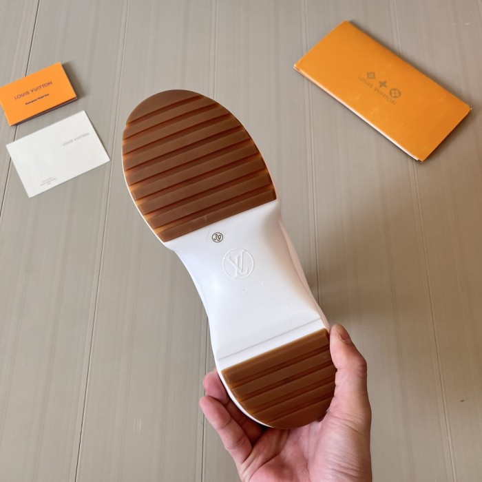 Women sneakers shoes, size 35-40, SS98-510-512