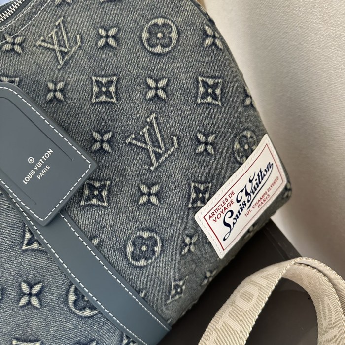Canvas split leather bag ,AAAA ,size 50cm,no box,  B88-1853
