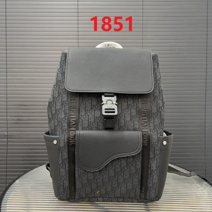 Canvas split leather bag ,AAAA ,size 30x40cm,no box,  B88-1850-1851