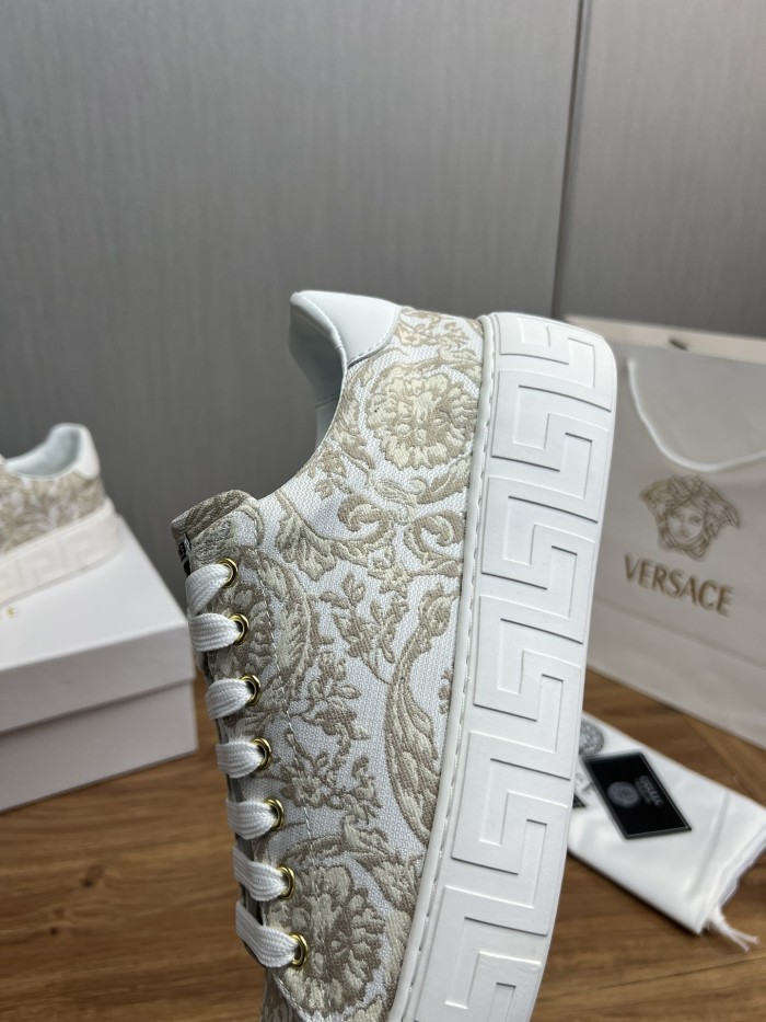 Women men sneakers shoes, size 35-46, SS98-529-531